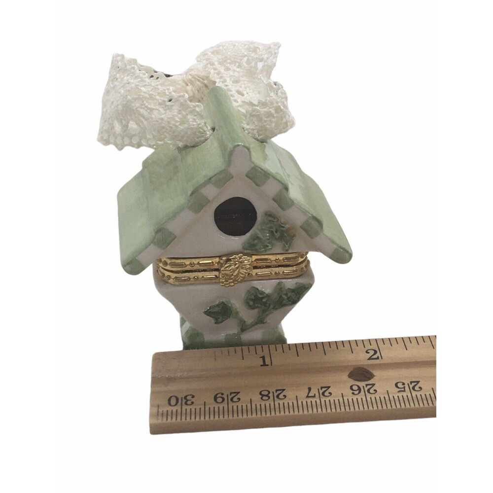 Vintage Birdhouse Hinged Jewelry/Trinket/Gift‎ Box Ornament Butterfly Cottage - Picture 12 of 12